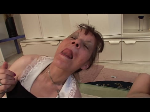 ❤️ Du avinoj kaj unu avo havas triopon ️❌ Bonega porno ĉe eo.nomescriativos.top ❌❤